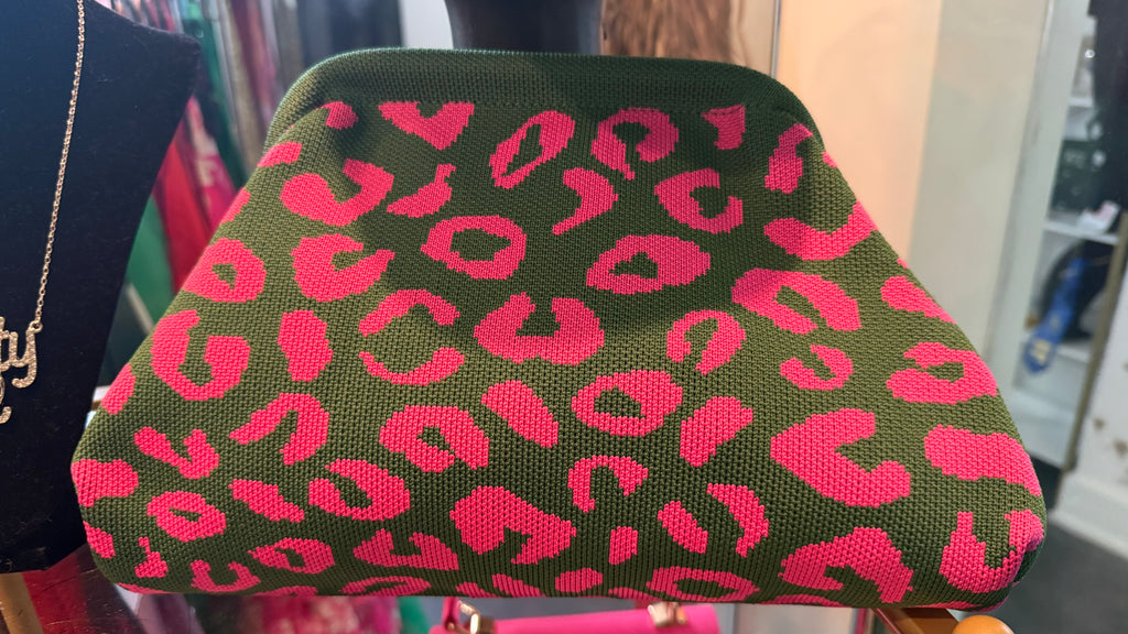 Leopard Clutch